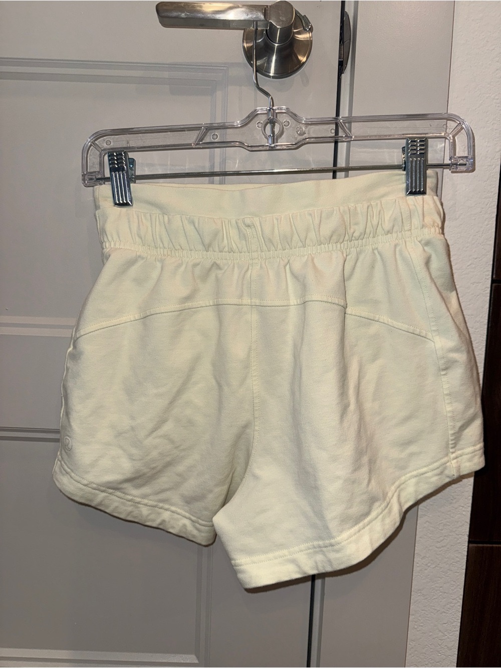 Lululemon Women’s Inner Glow HR Short 3” - Picture 3 of 4